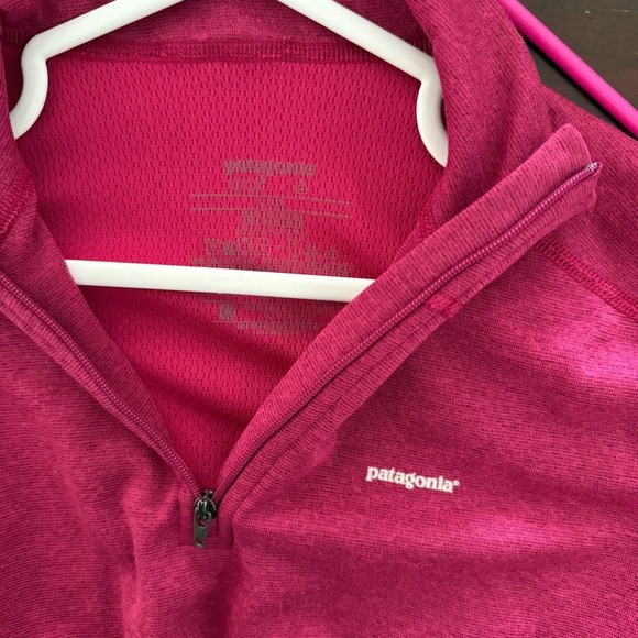 Patagonia Fuchsia Quarter-Zip Fleece - Picture 3 of 3